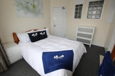 5 bed house share to rent Delapre Crescent Road, 