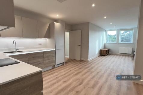 Kitchen/Lounge Example