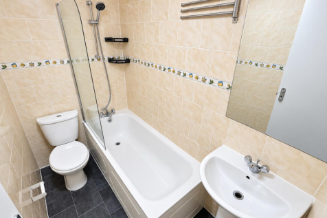 109 Bruce Grove, Tottenham, London photo 5
