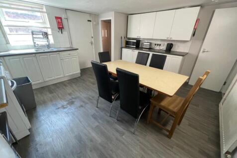Brudenell Road, Leeds, West Yorkshire, LS6 photo 3