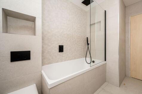 Master ensuite