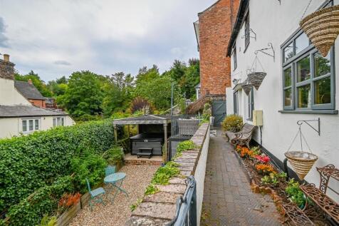 8 Oldbury Wells-28.jpg