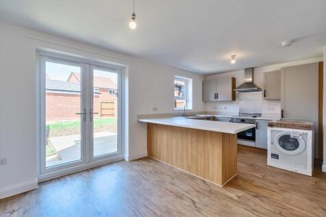 Kitchen/Dining Area