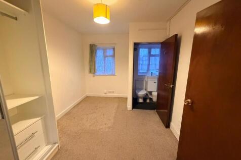 WhatsApp Image 2025-12-18 at 11.05.08 (2).jpeg