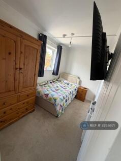 Large Wardrobe &amp; Drawers