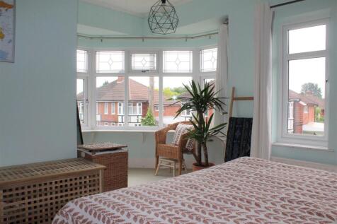 Master Bedroom 2.JPG