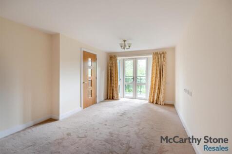 8692034-interior10.jpg