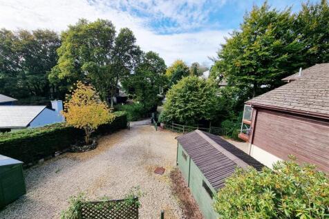 Elevated driveway.jpg