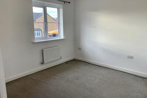 Lovesey Avenue, Hucknall photo 5