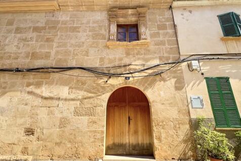 D3906229-3A68-4861-9