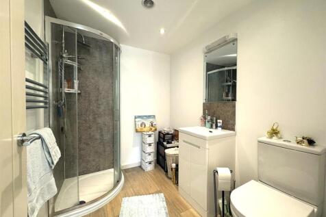 Shower room.JPEG