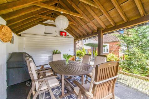 Patio / Decking