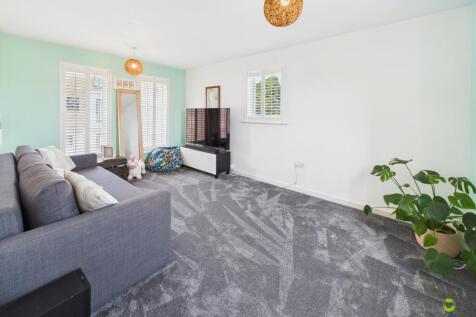 CAM02615G0-PR0076-STILL011