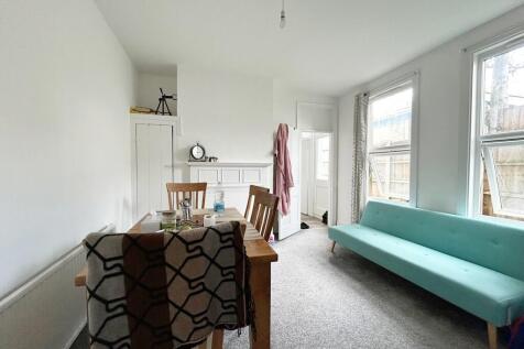 Ground Floor Loun...