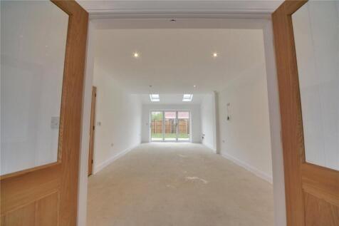The Grove, Beck Row, Bury St. Edmunds, Suffolk, IP28 photo 3