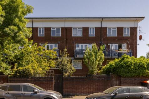 Overbury Street, E5
