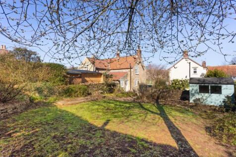 Field Cottage-13.jpg
