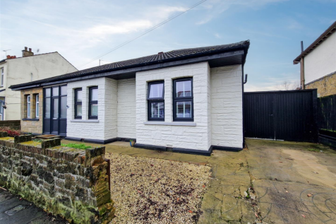 Southend-on-sea, SS2 - property photo
