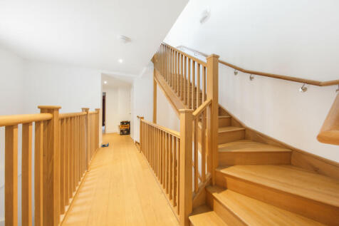 17!Oriental Squar...