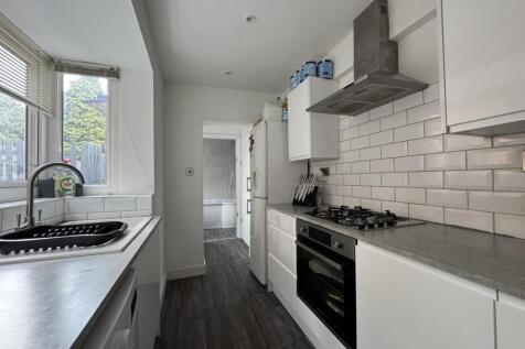 Fitted Kitchen