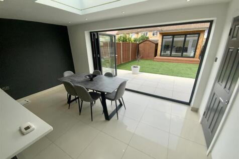 Pennymead, Harlow, Essex photo 5