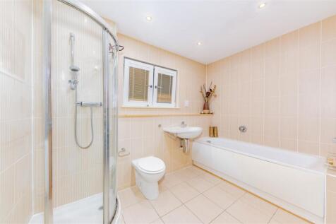 1 Dudhope Gardens Dundee-15.JPG