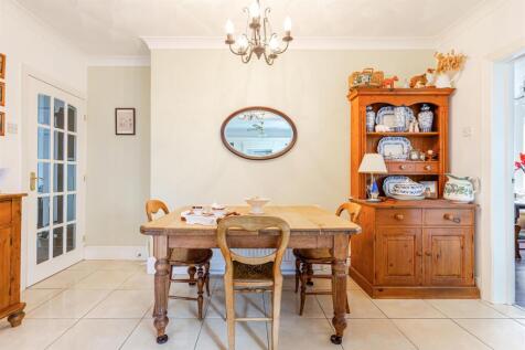 A19 - 30 Manscombe Road, Torquay - 250915.jpg