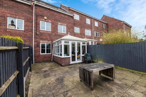 13 Hollands Drive (5 of 26).jpg