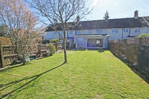 IMG_8105 garden rear.jpg
