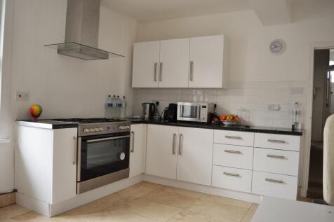 Romford Road, Forest Gate, Newham, London photo 5