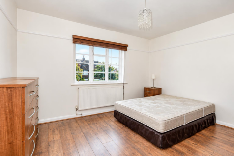 Ossulton Way, East Finchley, London, N2 photo 4