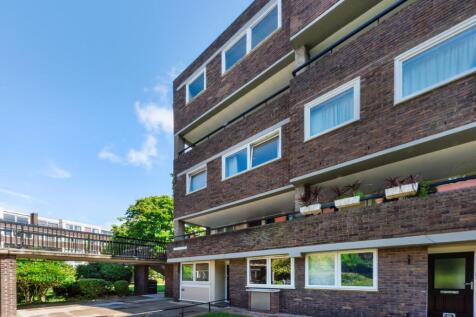 Brentford, TW8 - property photo