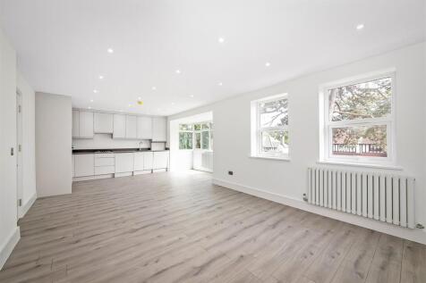Reception Room/Kitchen