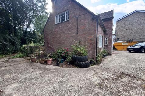 1 bedroom House for rent