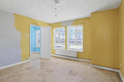 33 East Weare Road, Portland, Dorset, DT5 1ES