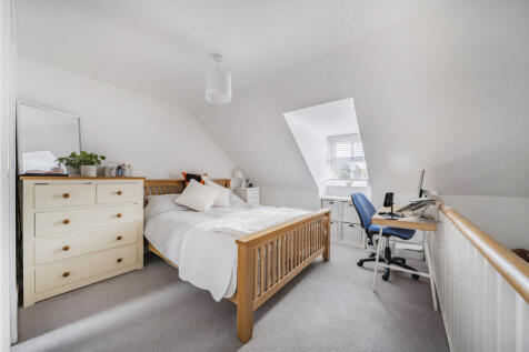 1369583-15-68f0b3...