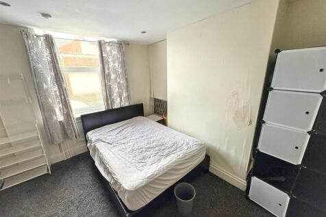 Front room.jpg