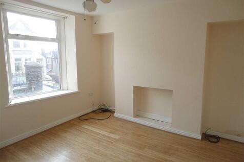 Bedwlwyn Road, Ystrad Mynach photo 3