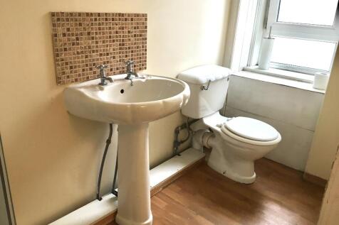 Cathcart Road, Glasgow, G42 photo 5