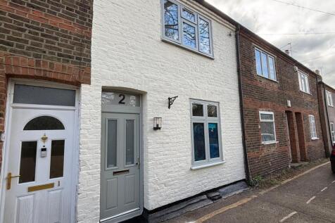 Maidenhead, SL6 - property photo