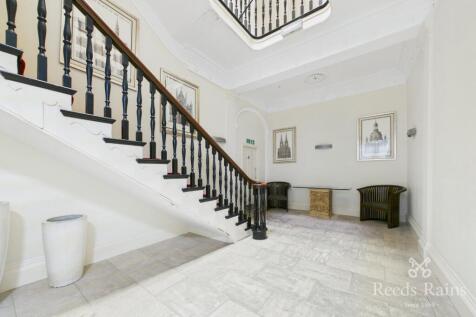 Communal Entrance