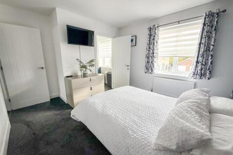 ALTERNATE VIEW OF BEDROOM ONE