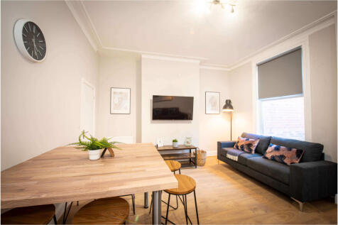 Burley Road, Leeds photo 2