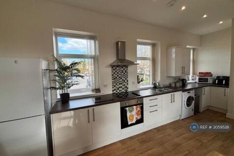 Broadway House, Horsforth, Leeds, LS18 photo 5
