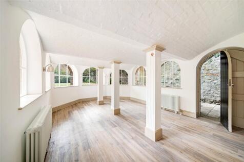 6 bed, 7 bath Semi-Detached in Bristol - Photo 25