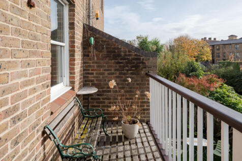 318627 - Vicar's Close, London E9 - high res-07...