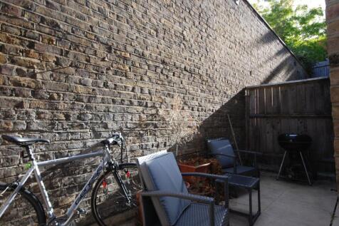 Coldharbour Lane, London, SE5 photo 4