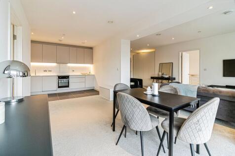 Apartment Living Rm