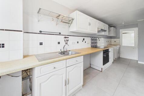 Trinstead Way, Bestwood Park, Nottingham photo 3
