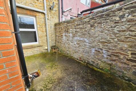Rear Courtyard